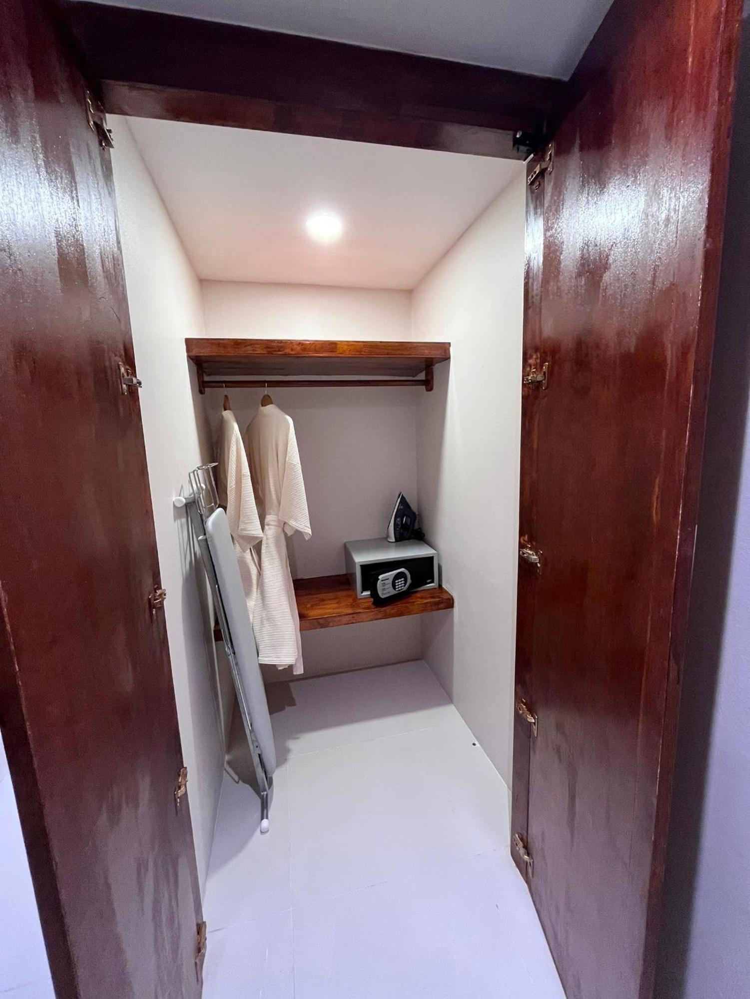 Sunset Hill Boutique Resort Koh Phangan Haad Chao Phao Room photo